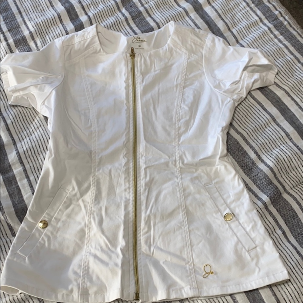 Scrub top